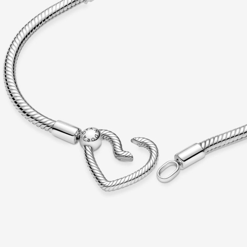 Sterling Silver Pandora Moments Heart Closure Snake Charm Bracelets | SZWNUP-025